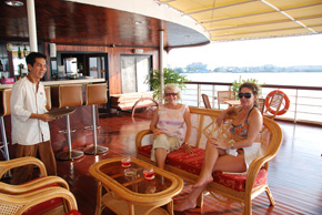 coctails on deck on the Mekong